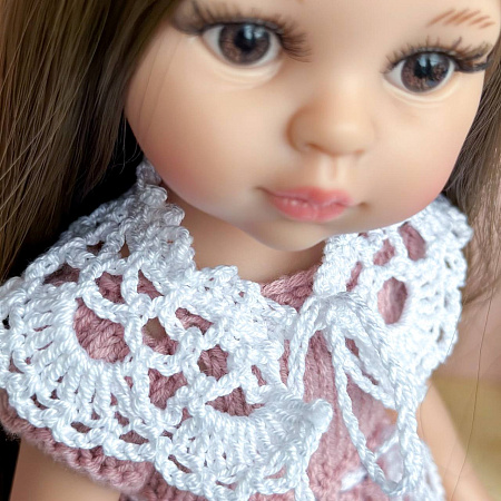 Платье вязанное на куклу Paola Reina 34 см, со съёмным ажурным воротником